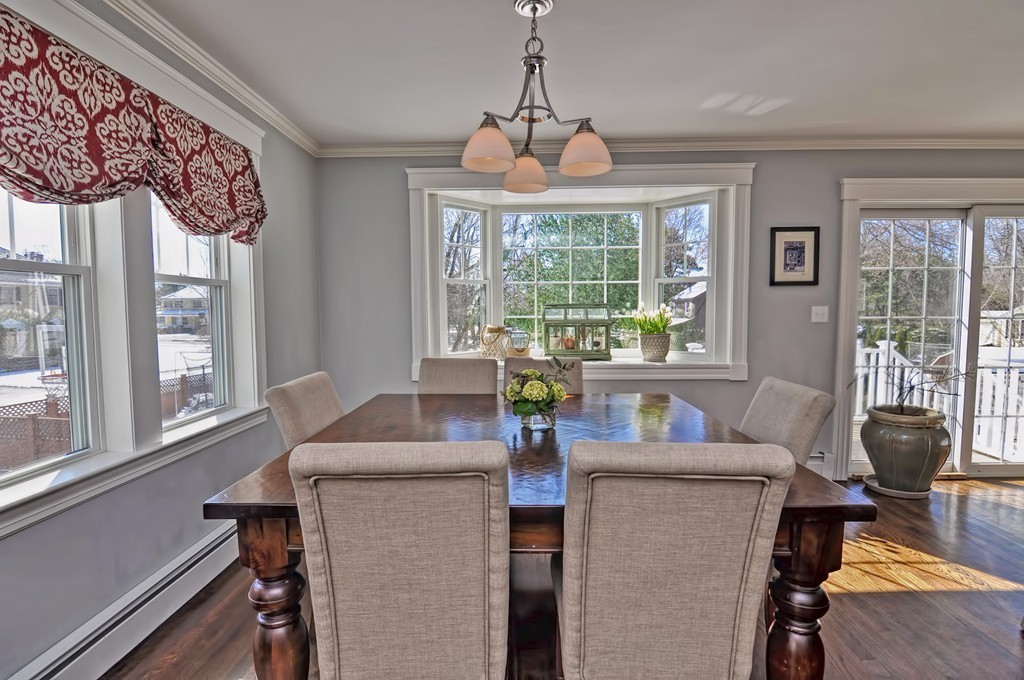 94 Beechwood Road Wellesley, MA 02482 - Photo 6 of 30