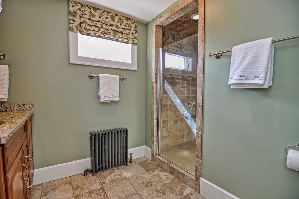 94 Beechwood Road Wellesley, MA 02482 - Photo 9 of 30