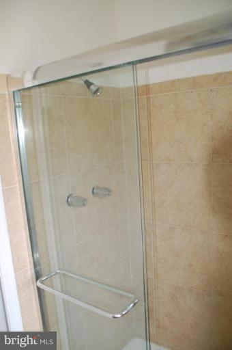 13856 Turnmore Road Silver Spring, MD 20906 - Photo 16 of 18 Master Bath #2