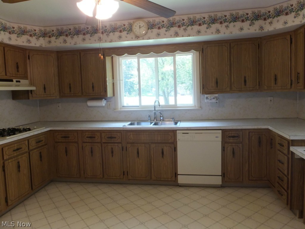 18307 Alexander Road Walton Hills, OH 44146 - Photo 7 of 25