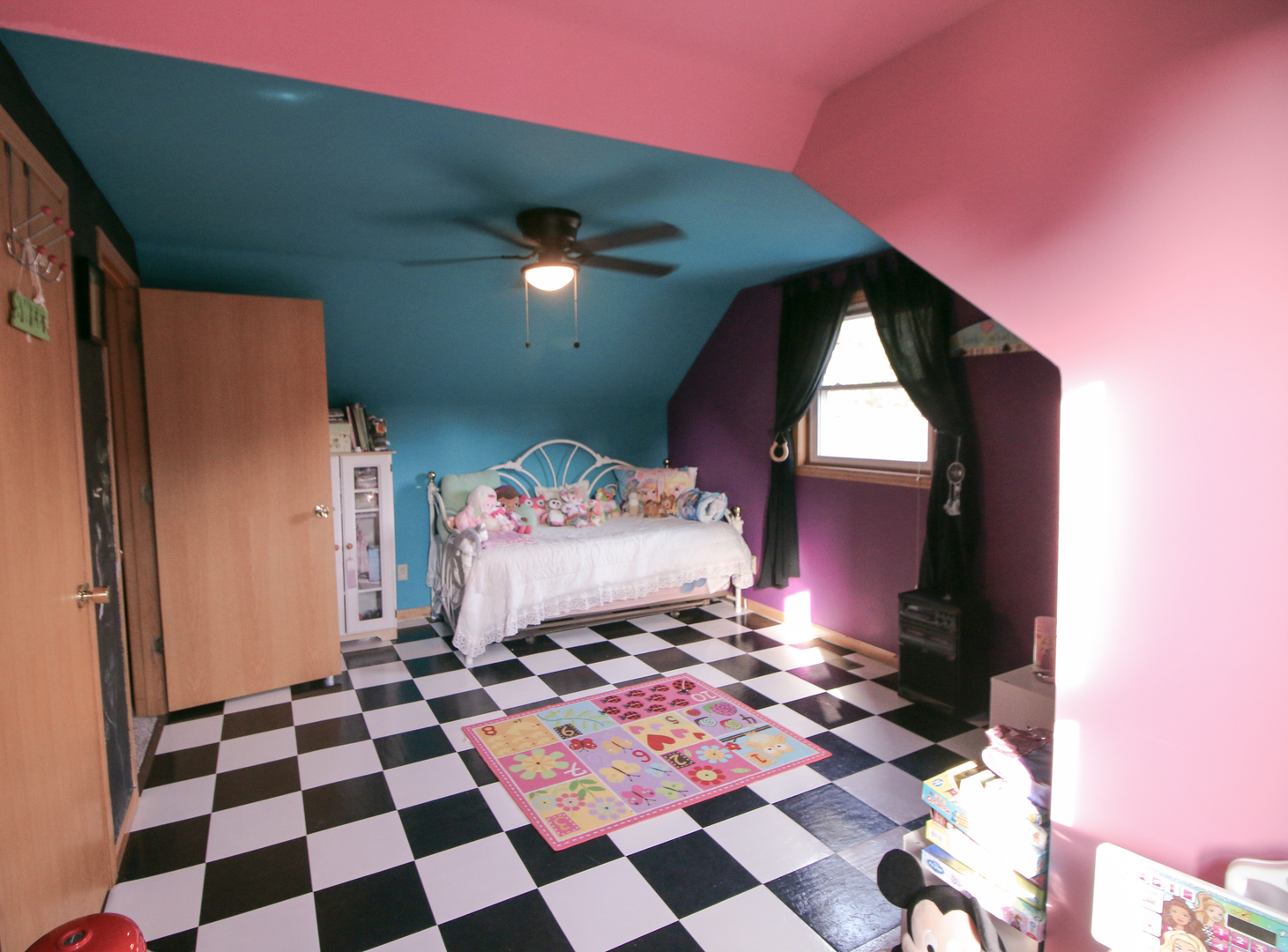 1817 Valley Ridge Lane Dixon, IL 61021 - Photo 16 of 39 Gallery Image 16