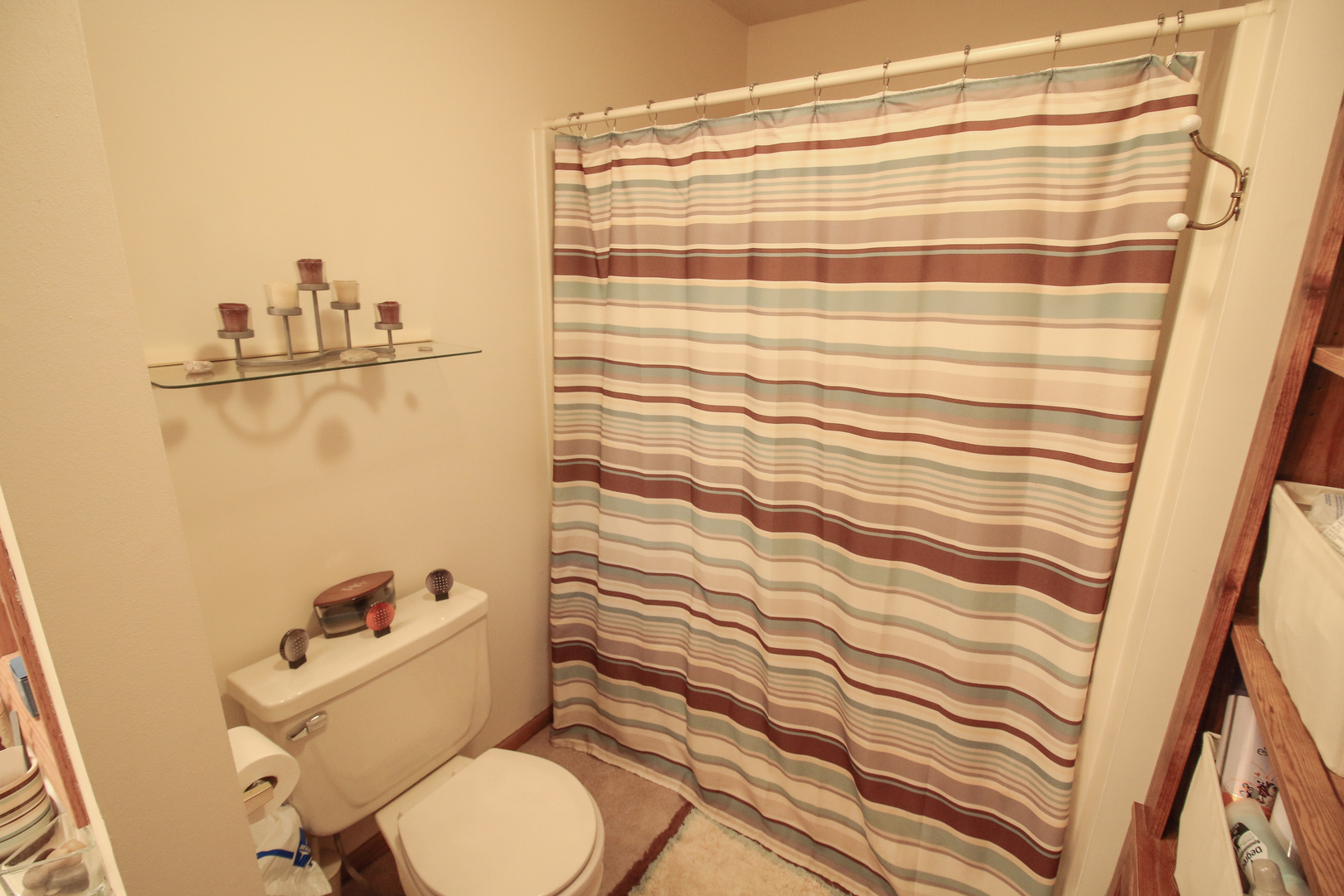 1817 Valley Ridge Lane Dixon, IL 61021 - Photo 21 of 39 Gallery Image 21