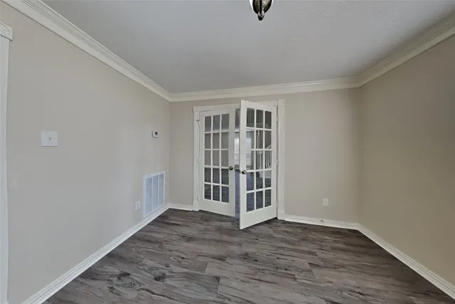 $2,100 | 5510 Forest Trails Drive, Houston, TX 77084