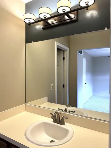 $2,100 | 3456 Burbank Drive, Ann Arbor, MI 48105