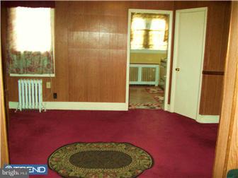 67 Lamport Road Upper Darby, PA 19082 - Photo 5 of 12 Dining Room
