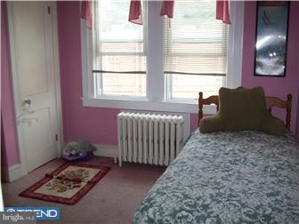 67 Lamport Road Upper Darby, PA 19082 - Photo 10 of 12 Bedroom 2