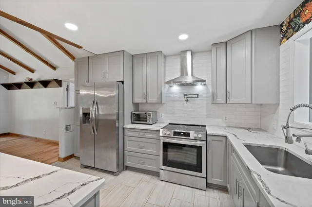 a view of an entryway