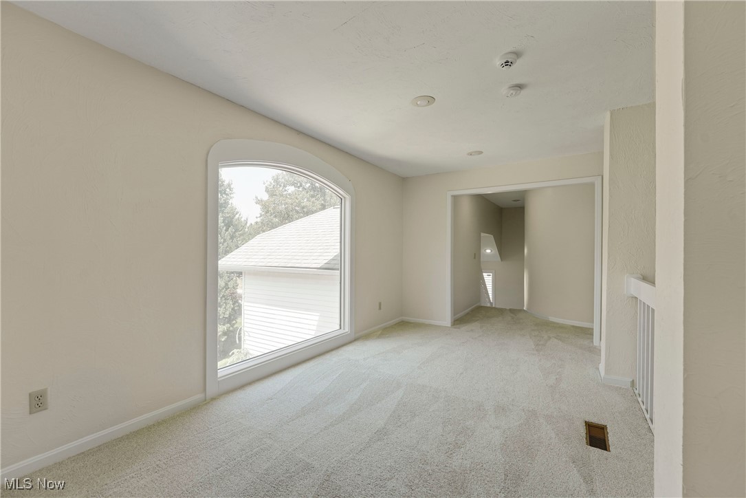 6260 Coldstream Road Highland Heights, OH 44143 - Photo 25 of 44
