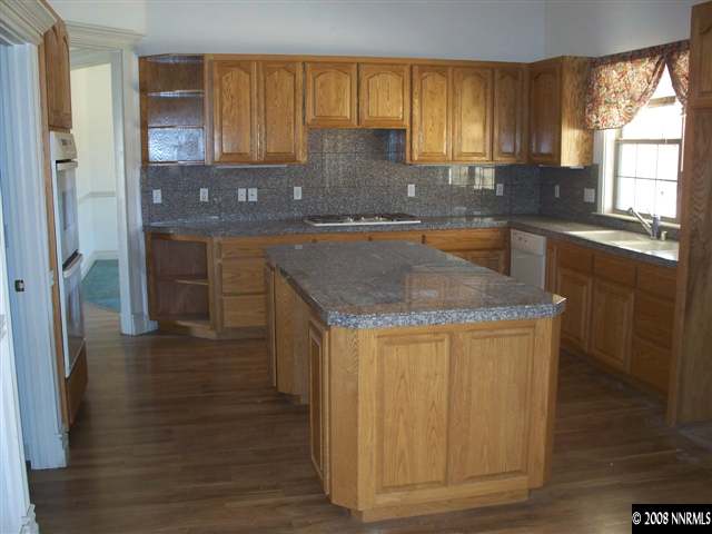 2022 Divot Road Carson City, NV 89701 - Photo 3 of 6 Photo 3