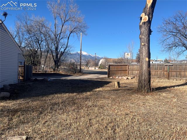 526 Erie Road Colorado Springs, CO 80910 - Photo 18 of 20 Gallery Image 18