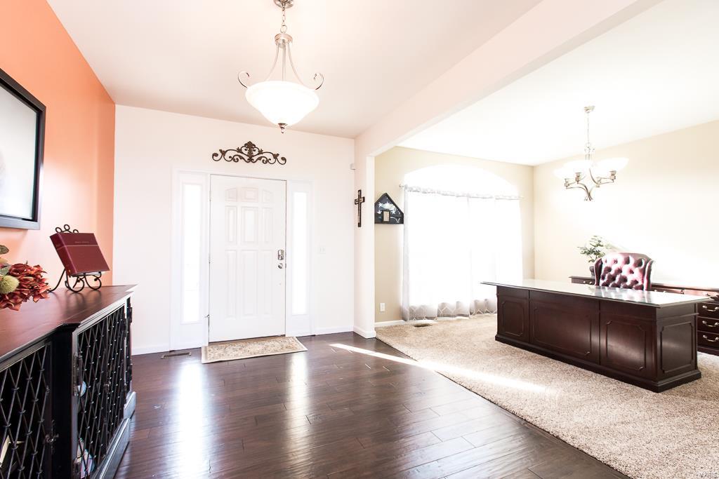 3509 Bannon Ridge Belleville, IL 62221 - Photo 2 of 43
