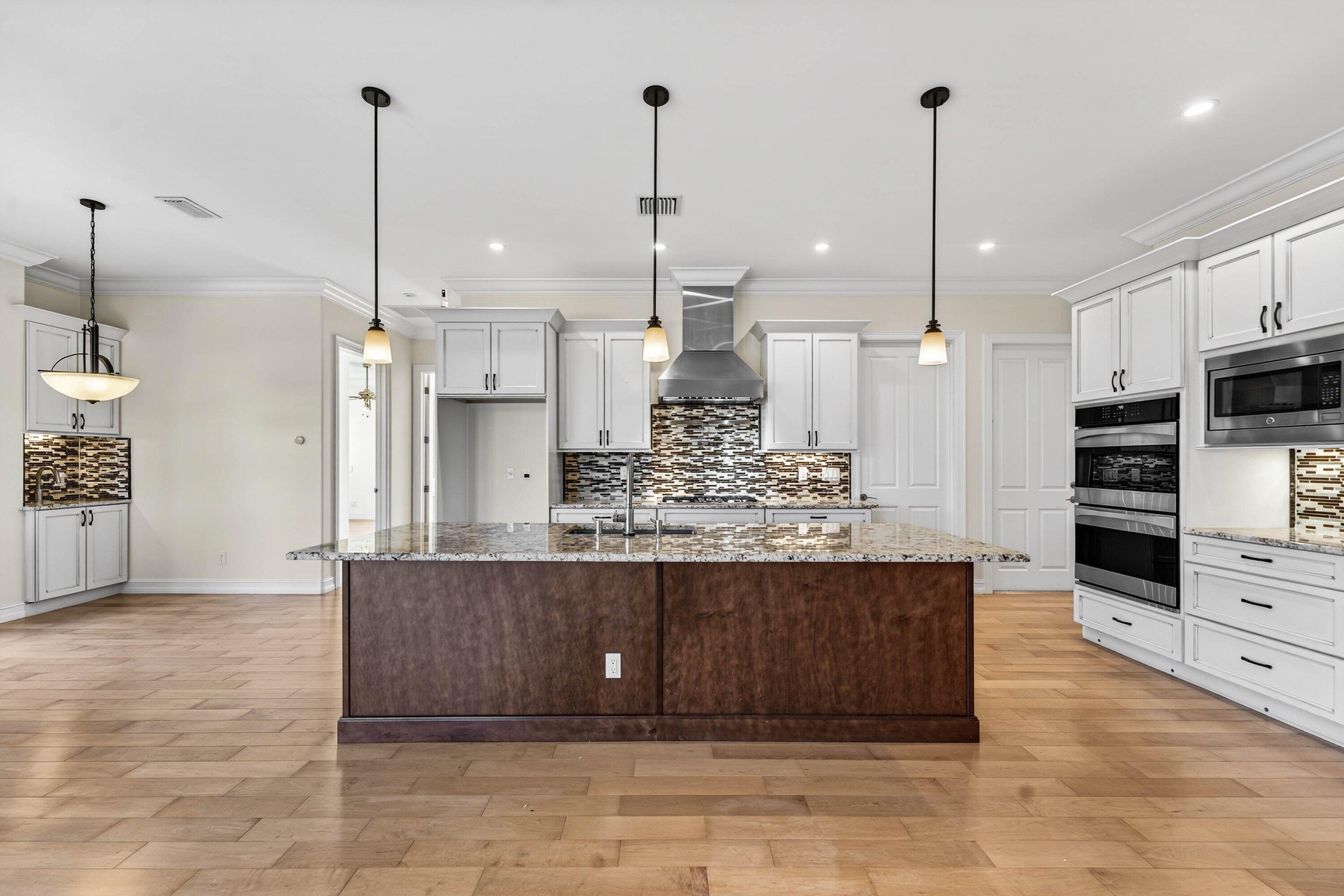 2920 Spanish River Road Boca Raton, FL 33432 - Photo 21 of 75 018-2920SpanishRiverRoad-BocaRaton-FL-33