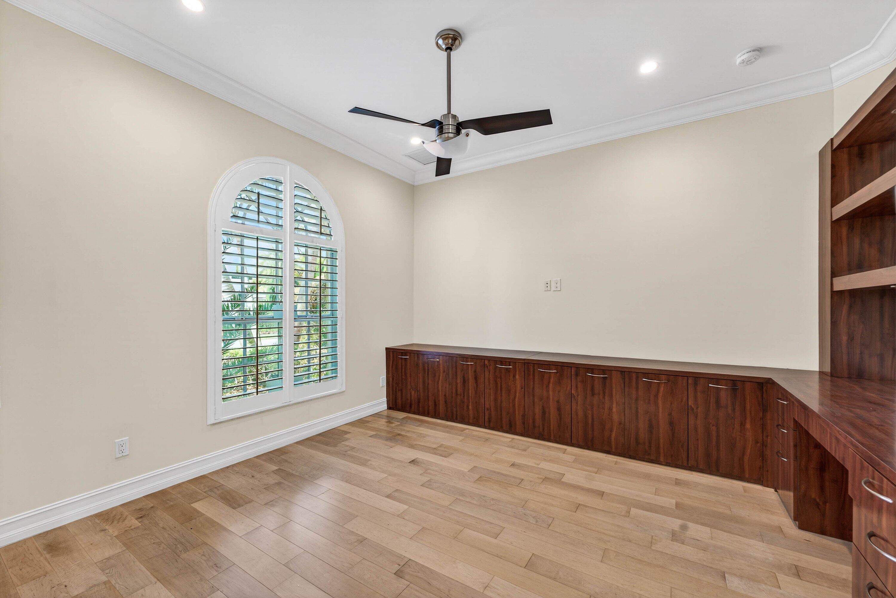 2920 Spanish River Road Boca Raton, FL 33432 - Photo 48 of 75 044-2920SpanishRiverRoad-BocaRaton-FL-33