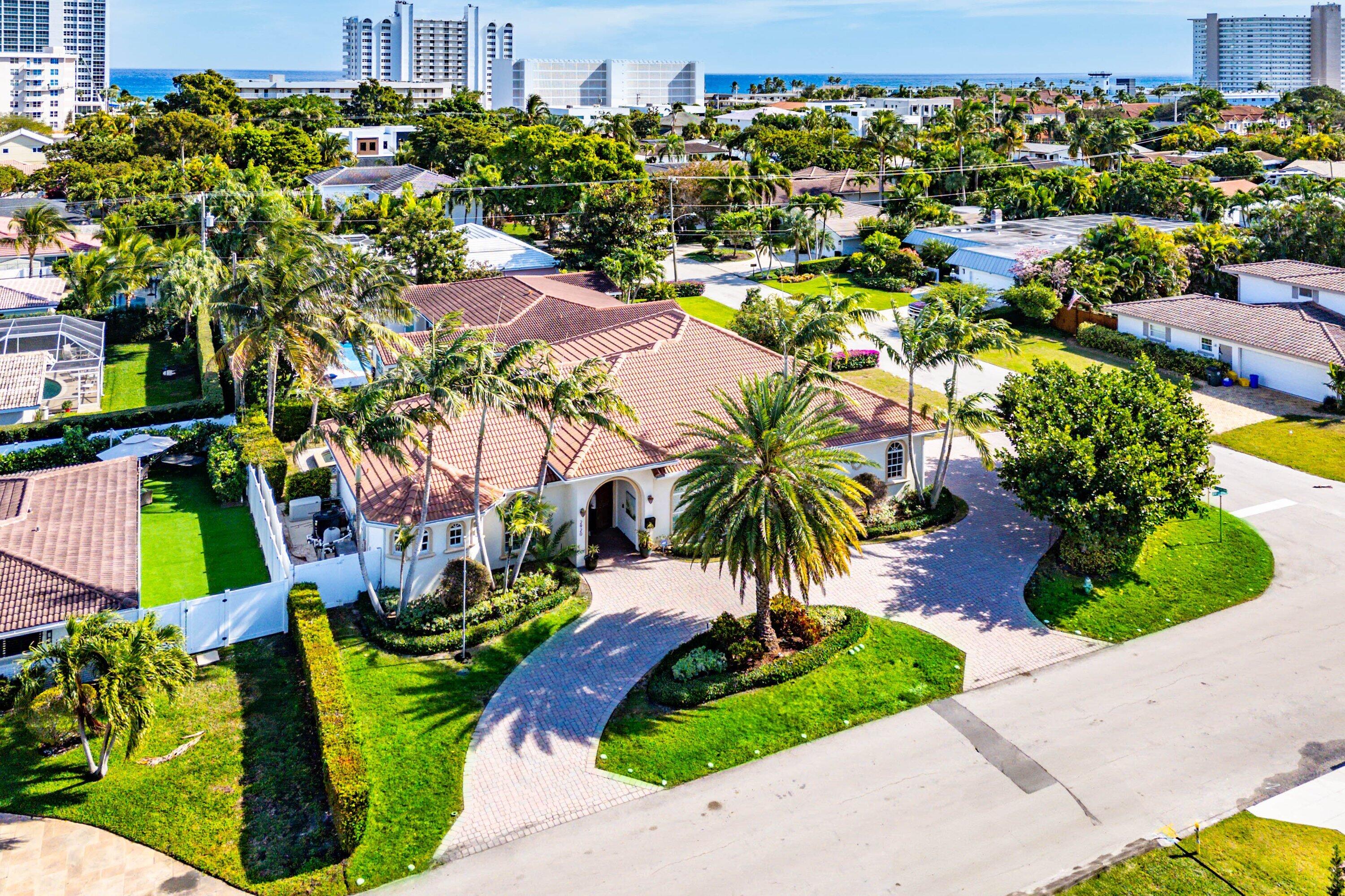 2920 Spanish River Road Boca Raton, FL 33432 - Photo 59 of 75 an aerial view of residential house with outdoor space and swimming pool