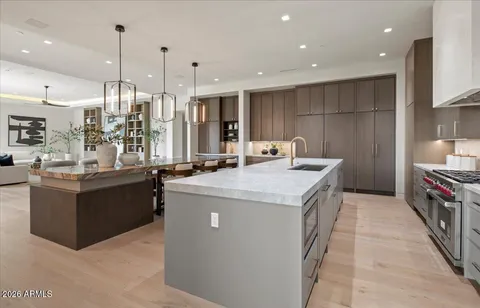 $9,795,000 | 9790 North 56th Street, Paradise Valley, AZ 85253