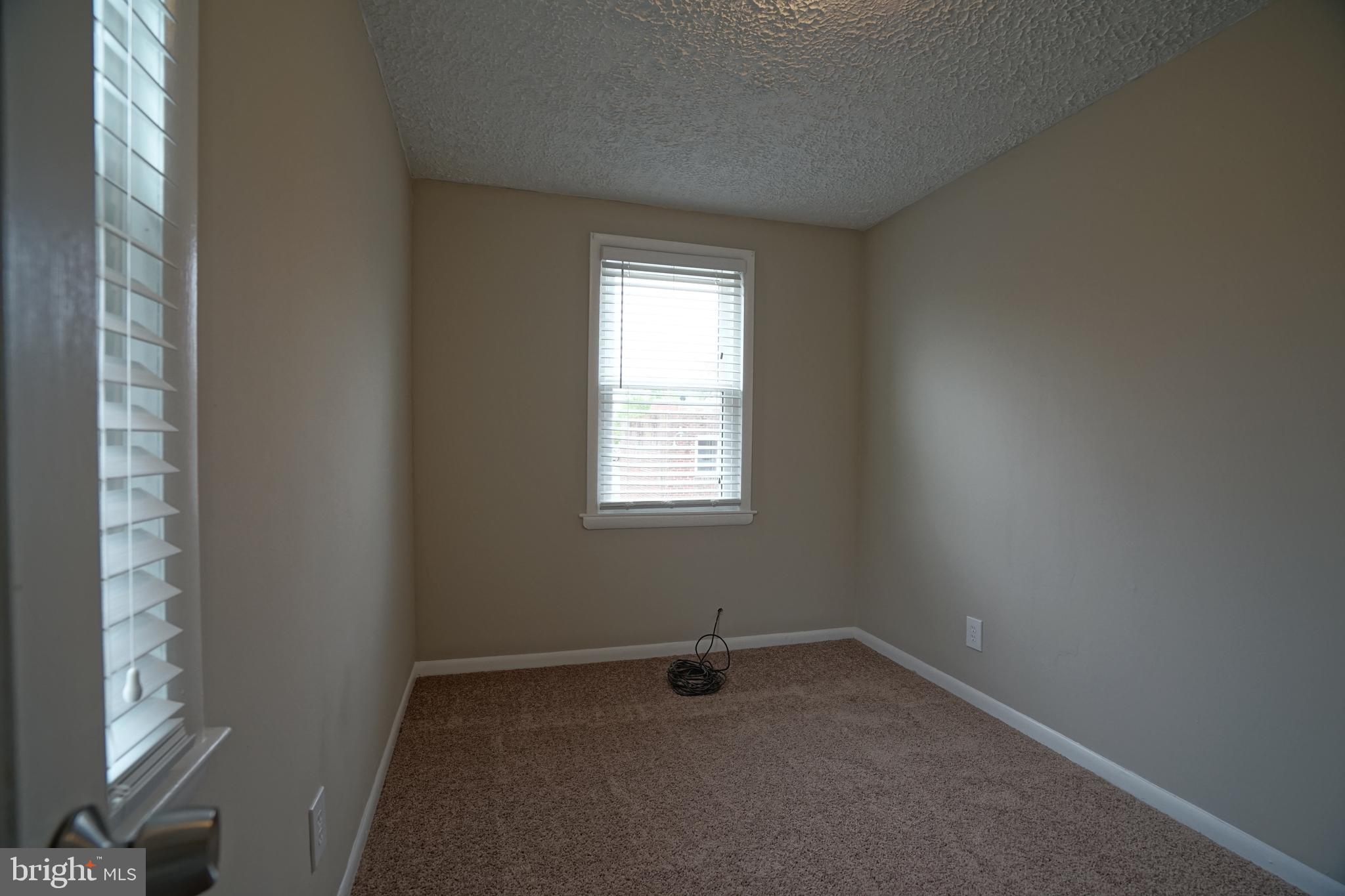 3713 Greenvale Road Baltimore, MD 21229 - Photo 22 of 36 Gallery Image 22
