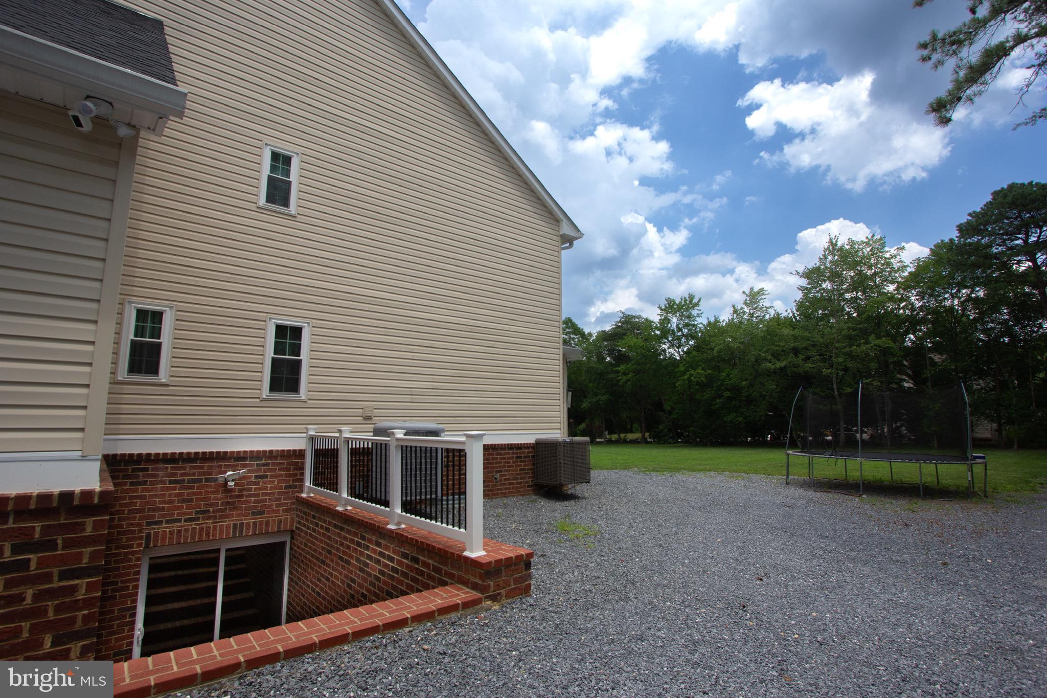 911 South Wieker Road Severn, MD 21144 - Photo 6 of 73