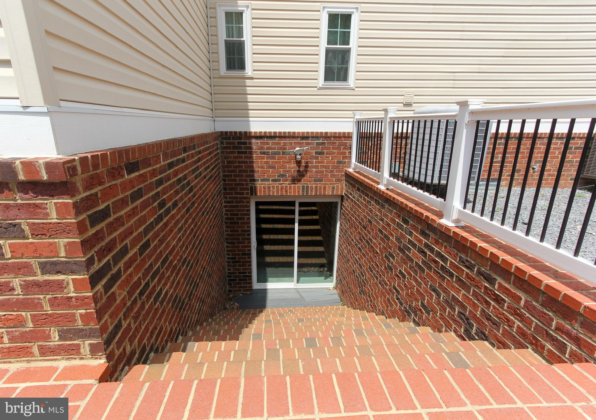 911 South Wieker Road Severn, MD 21144 - Photo 7 of 73