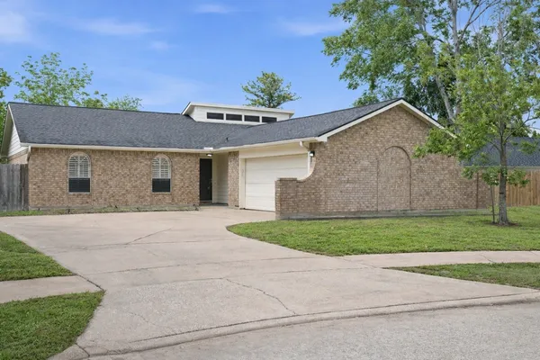 $2,150 | 11631 Inga Lane, Houston, TX 77064