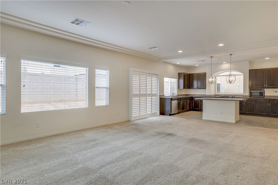 10588 Parthenon Street Las Vegas, NV 89183 - Photo 10 of 37
