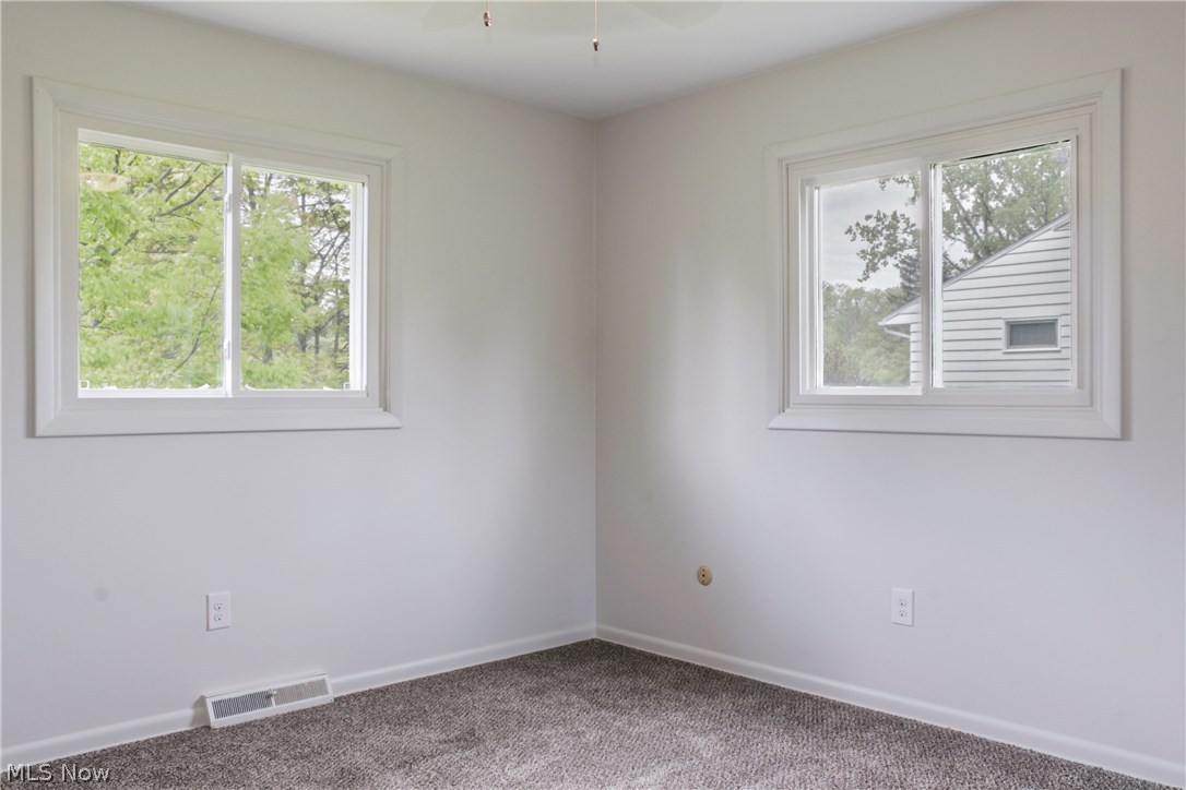 2686 Harris Road Broadview Heights, OH 44147 - Photo 17 of 33 Gallery Image 17