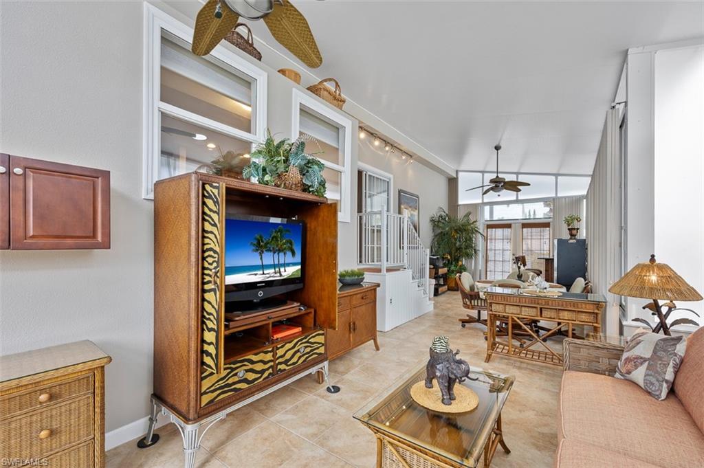 1515 Ruby Lake Point Naples, FL 34114 - Photo 12 of 21