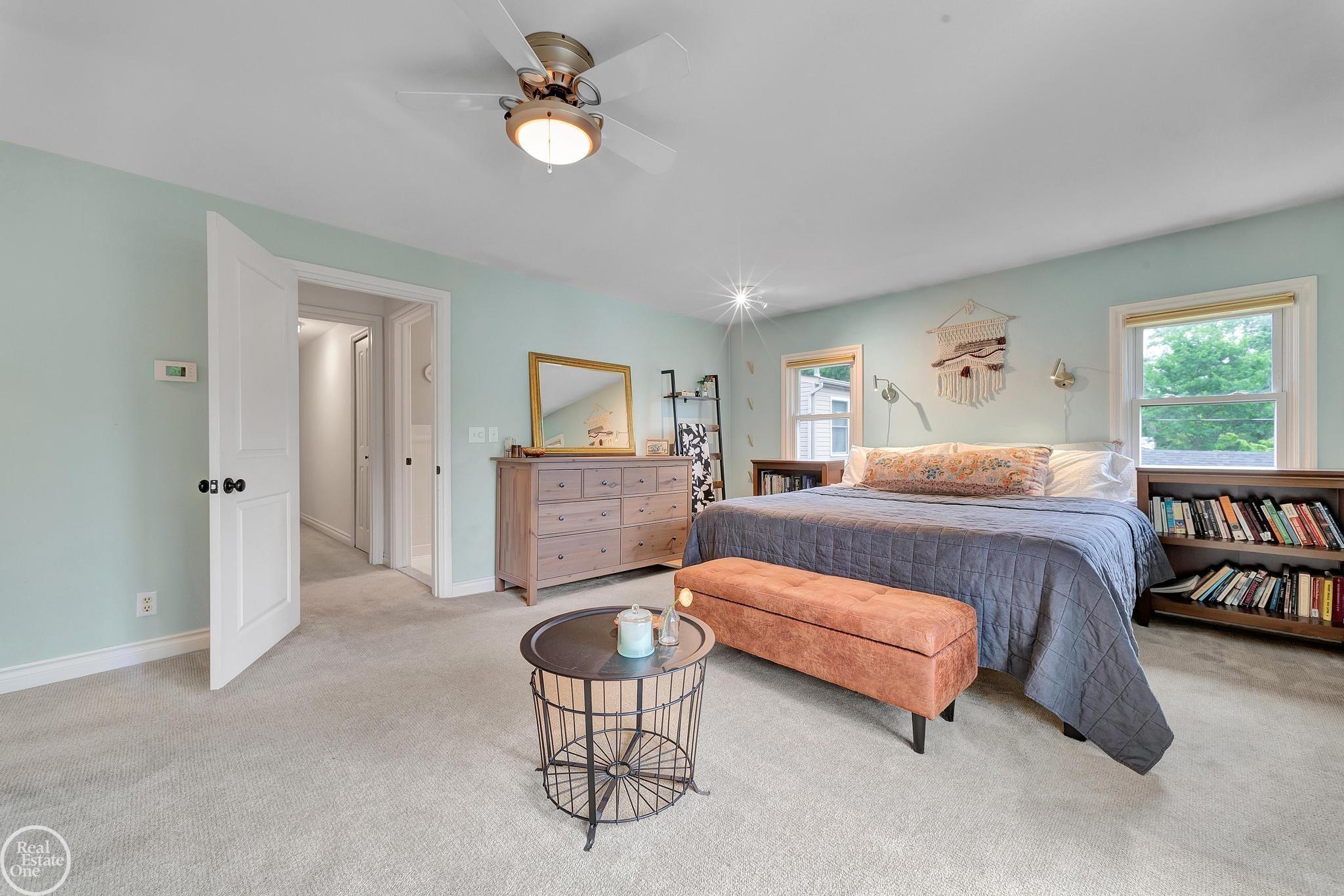 951 Hampton Road Grosse Pointe Woods, MI 48236 - Photo 34 of 85