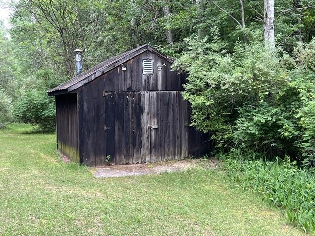 N2050 St Peters Road Kewaunee, WI 54216 - Photo 7 of 27