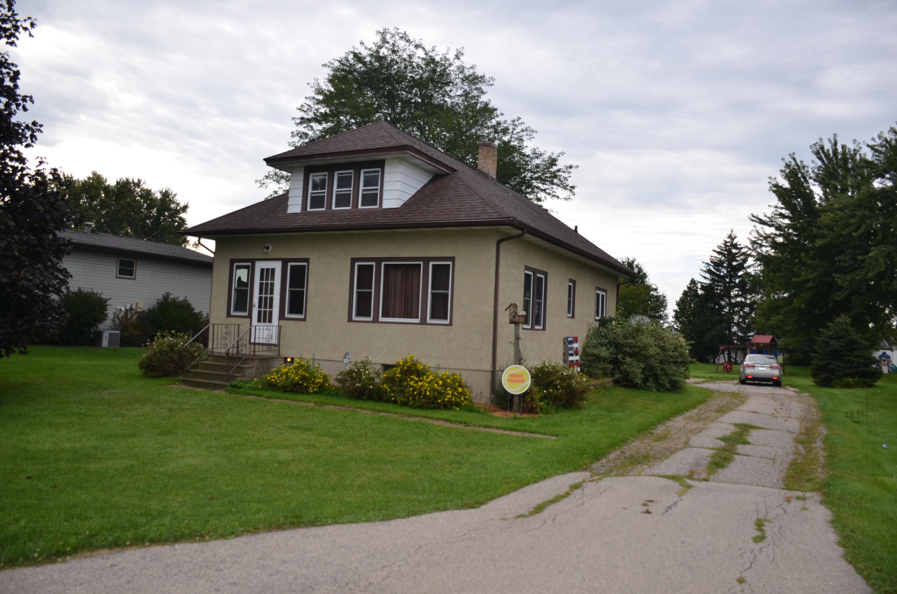 W2669 State Road La Crosse, WI 54601 - Photo 1 of 1 Front