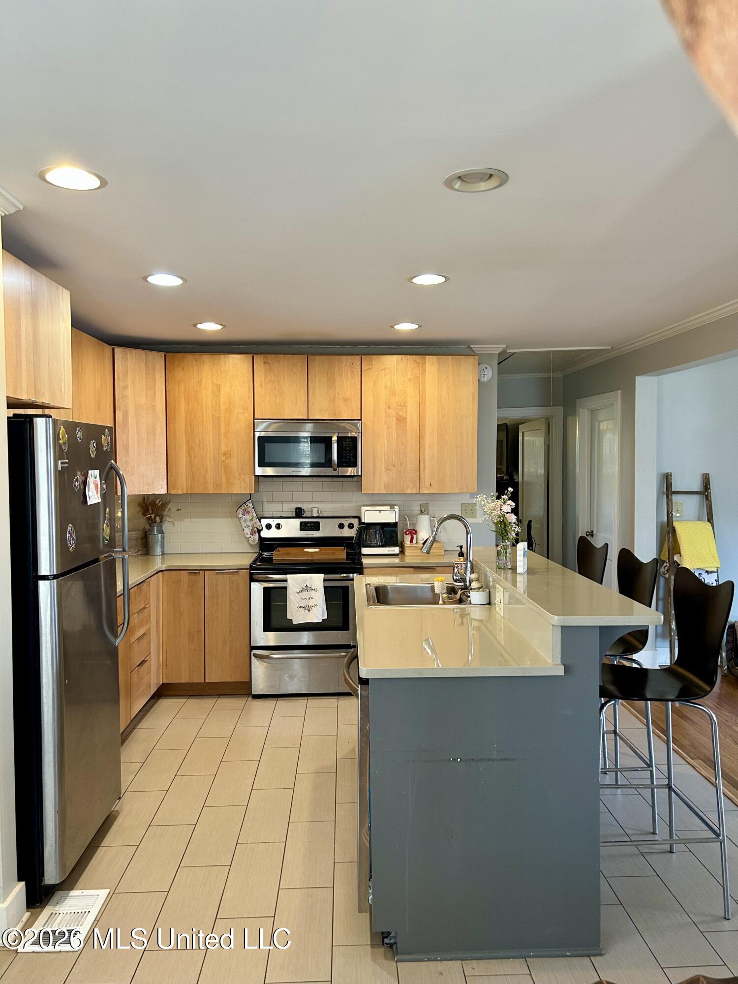 412 Hardy Lane Brookhaven, MS 39601 - Photo 4 of 20 IMG_9584