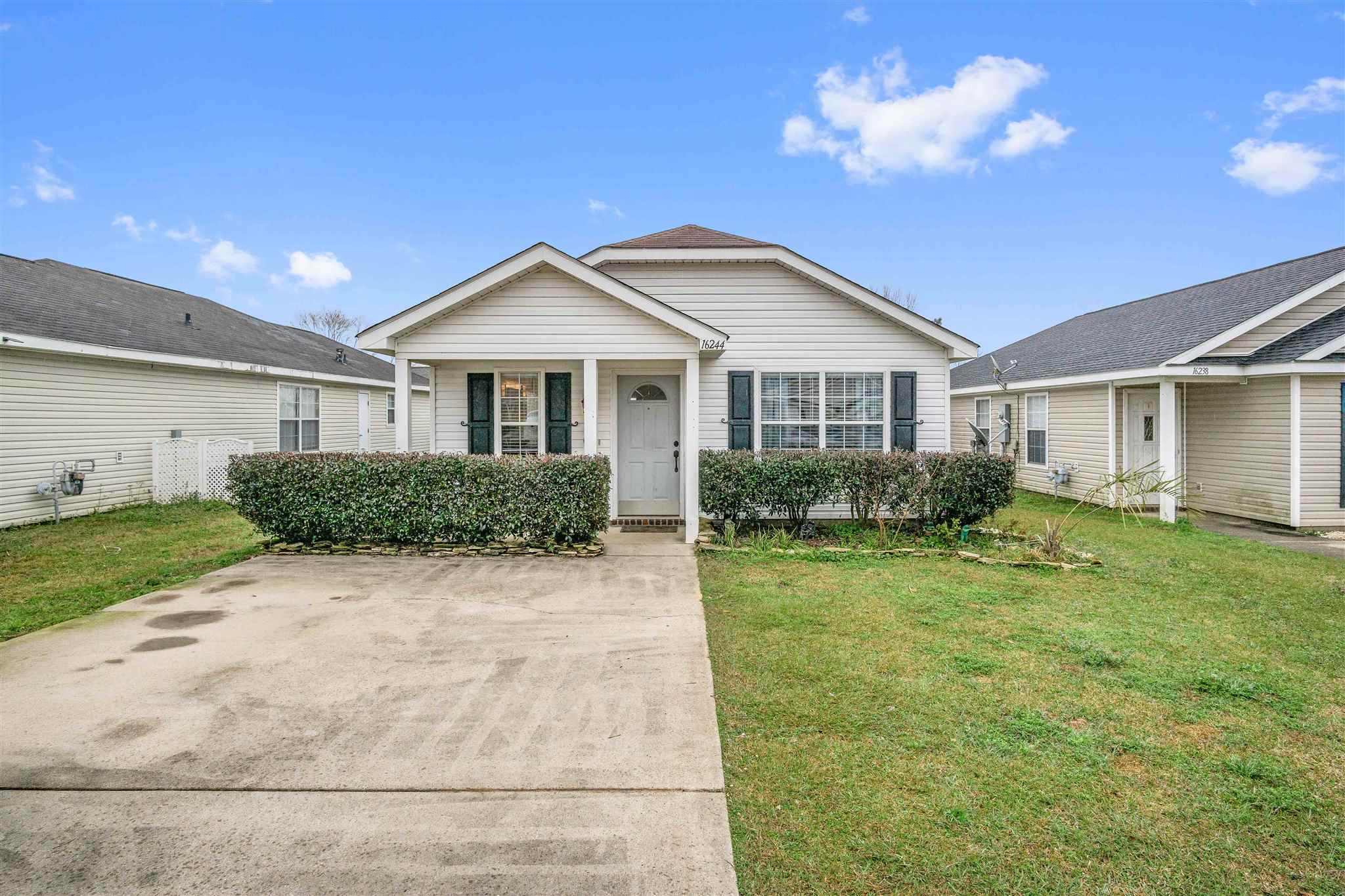 16244 Zenith Drive Loxley, AL 36551 - Photo 1 of 19
