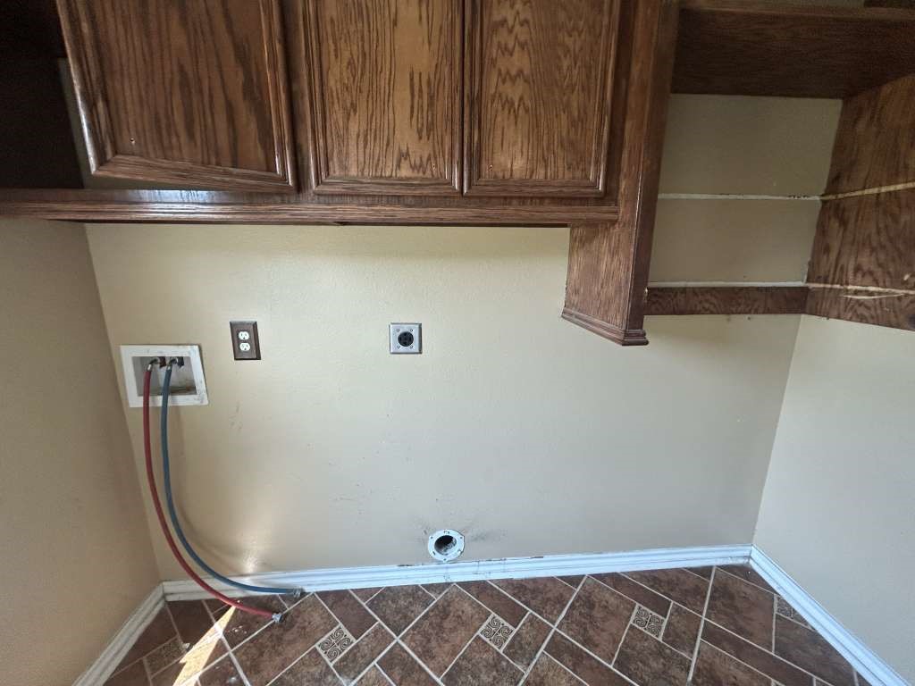 2 Birdwell Road Bedias, TX 77831 - Photo 10 of 11 a view of utility room