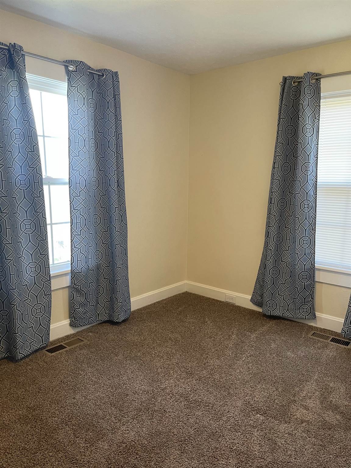 240 Bookerdale Road Waynesboro, VA 22980 - Photo 22 of 37 Gallery Image 22