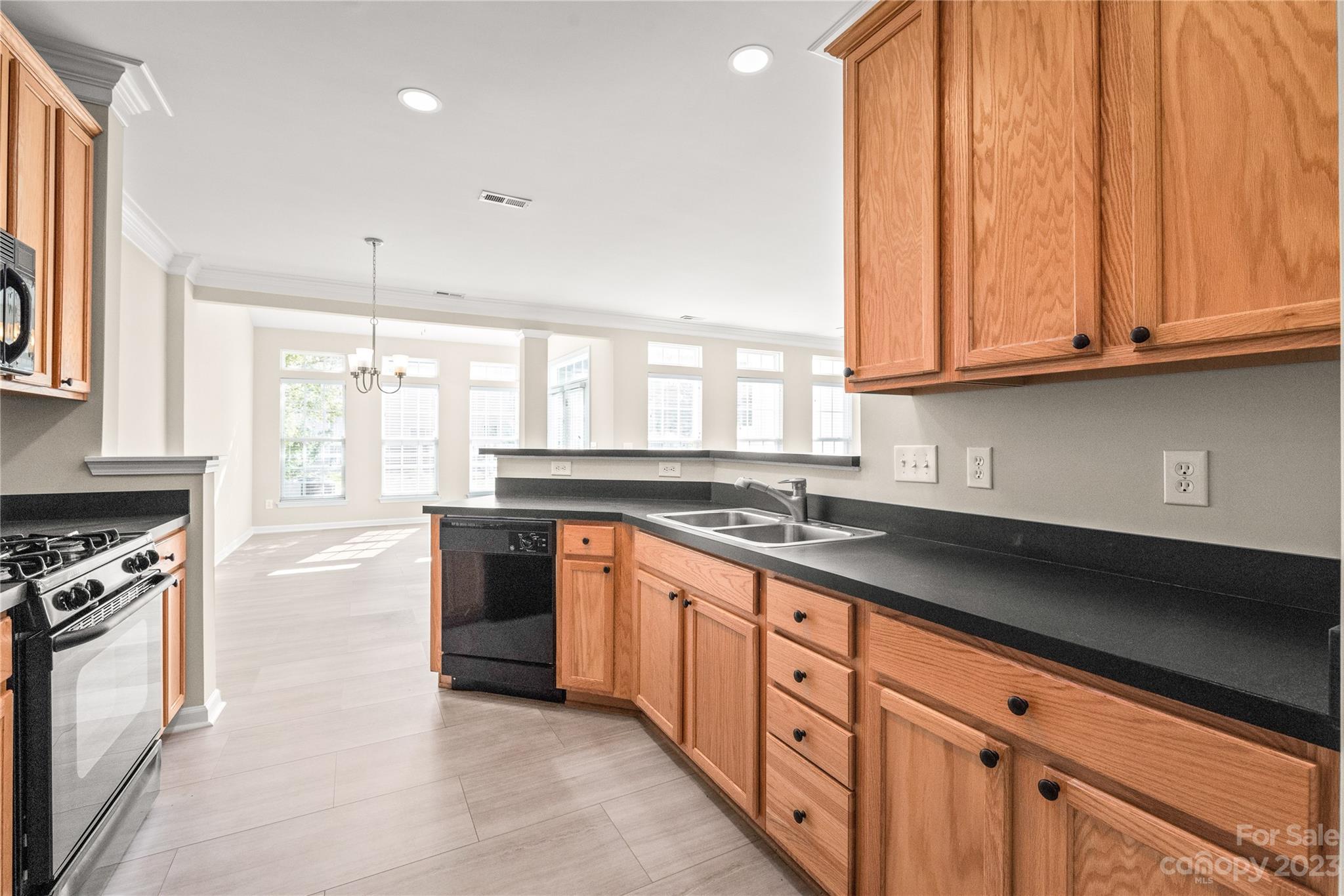 129 Snead Road Fort Mill, SC 29715 - Photo 7 of 30