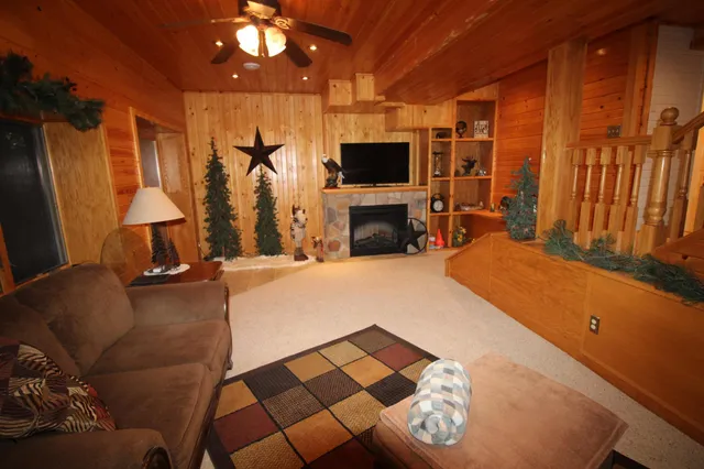 $269,000 | 111 Oak Turnagain Court, Glenwood, MN 56334
