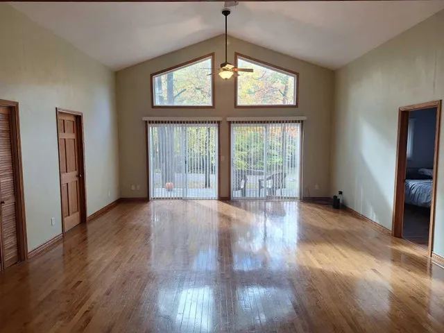 $174,900 | 9550 Golf Port Drive North, Unit 202, Stanwood, MI 49346