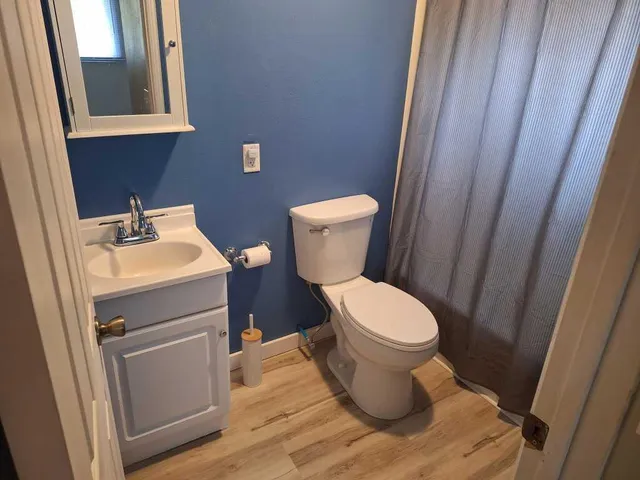 $174,900 | 9550 Golf Port Drive North, Unit 202, Stanwood, MI 49346