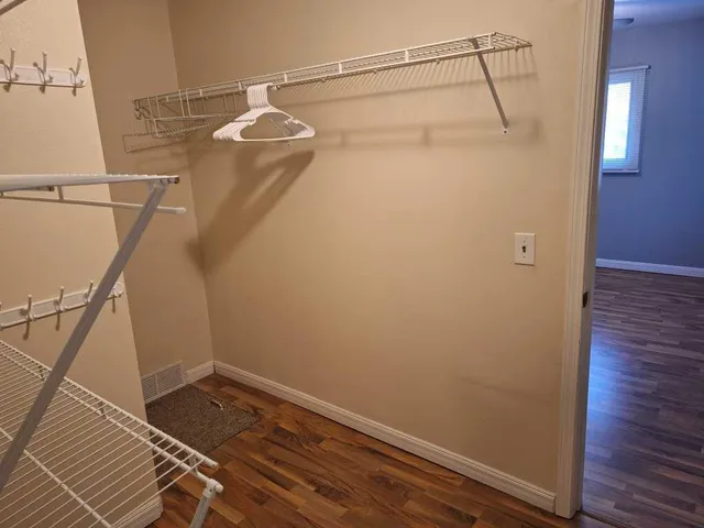 $174,900 | 9550 Golf Port Drive North, Unit 202, Stanwood, MI 49346