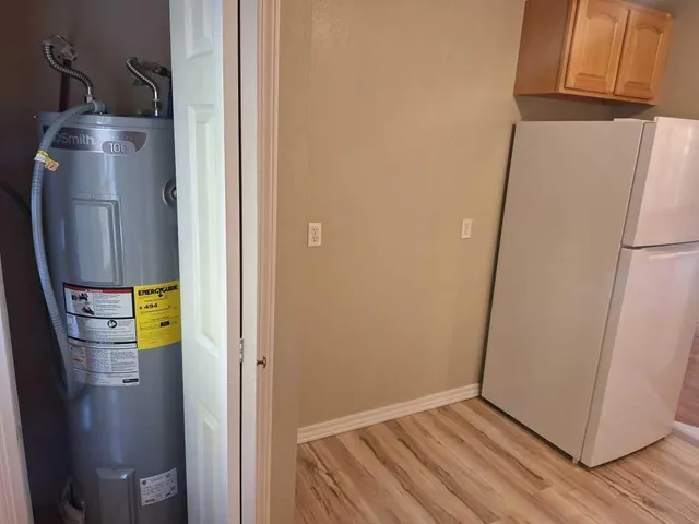 $174,900 | 9550 Golf Port Drive North, Unit 202, Stanwood, MI 49346