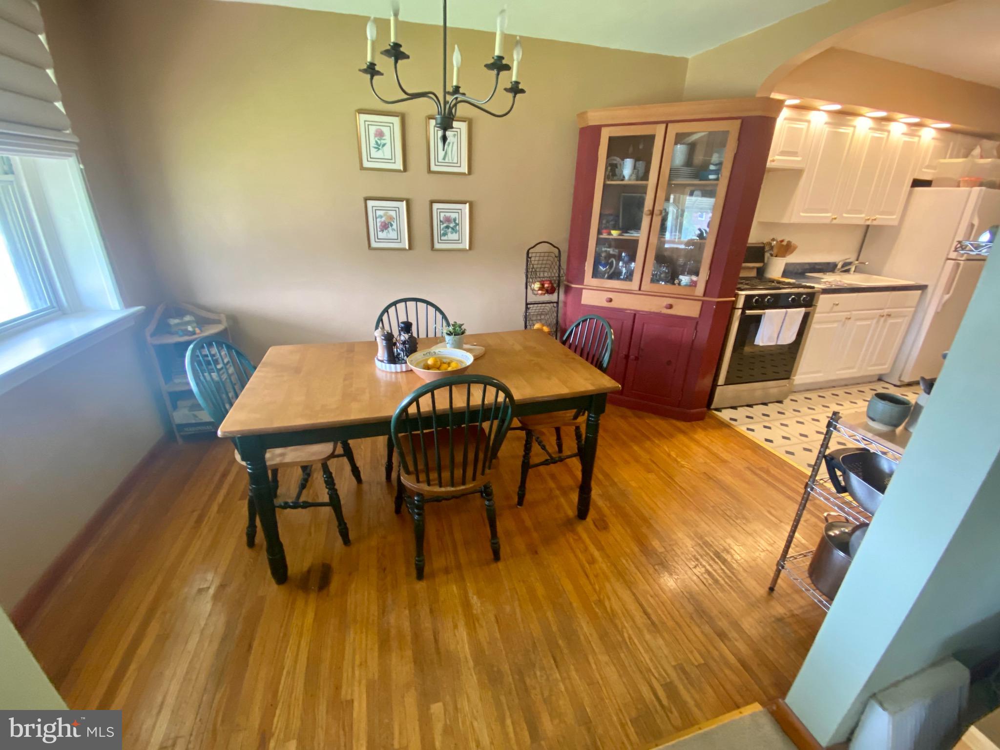 2823 Rhawn Street Philadelphia, PA 19152 - Photo 4 of 20 Dining room