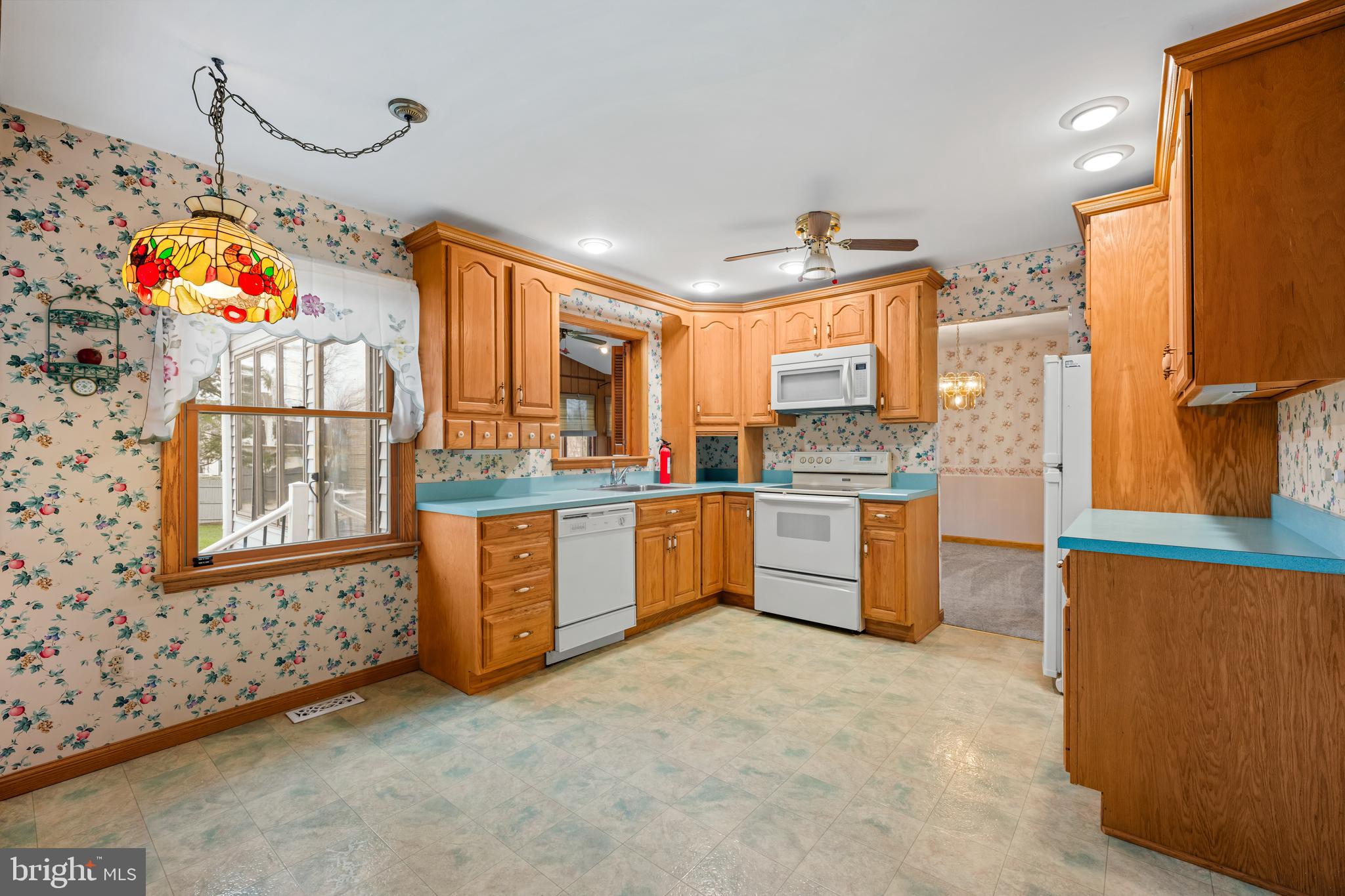 2 Dorado Court Clementon, NJ 08021 - Photo 11 of 40