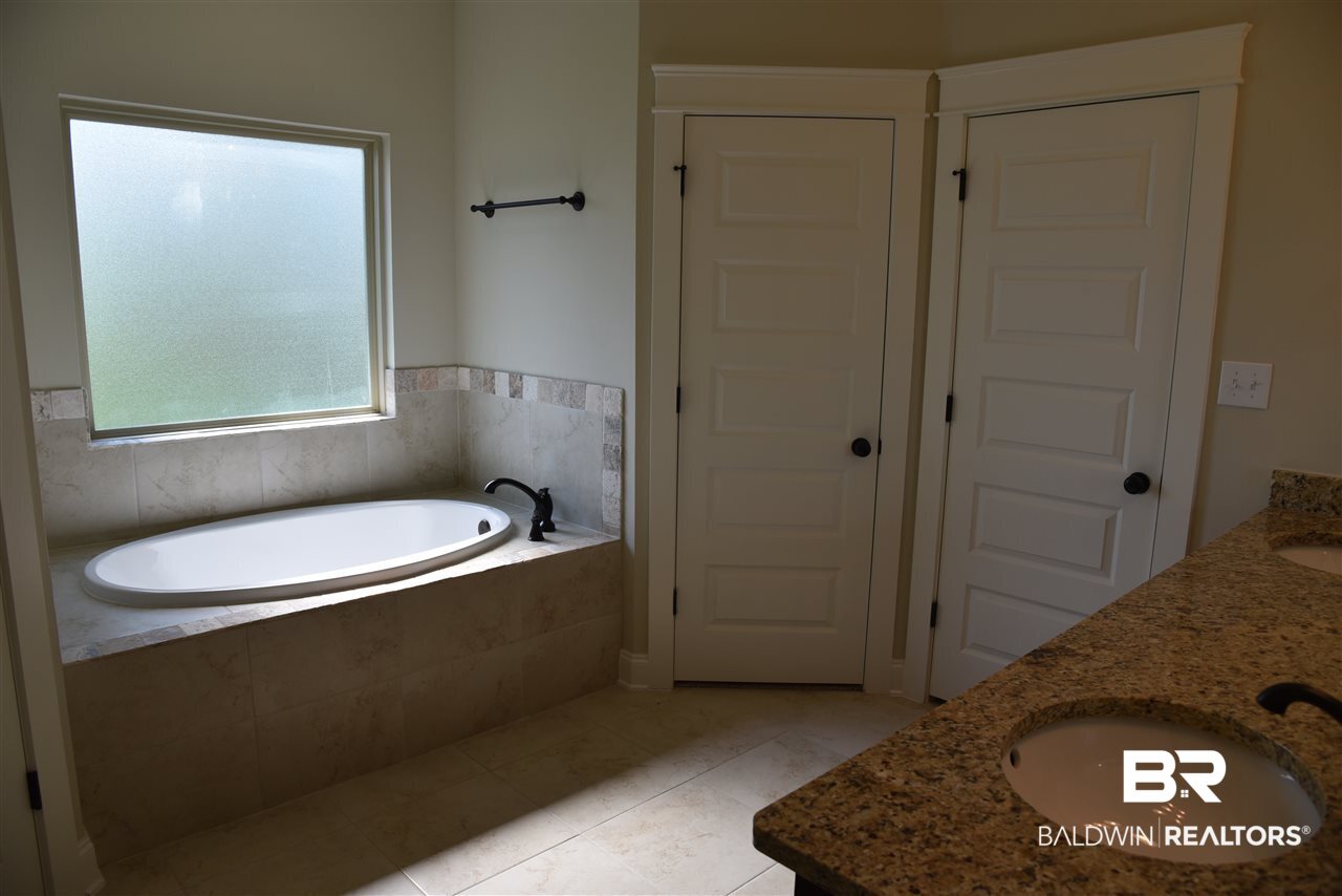 27156 Gramercy Lane Daphne, AL 36526 - Photo 17 of 20 Gallery Image 17