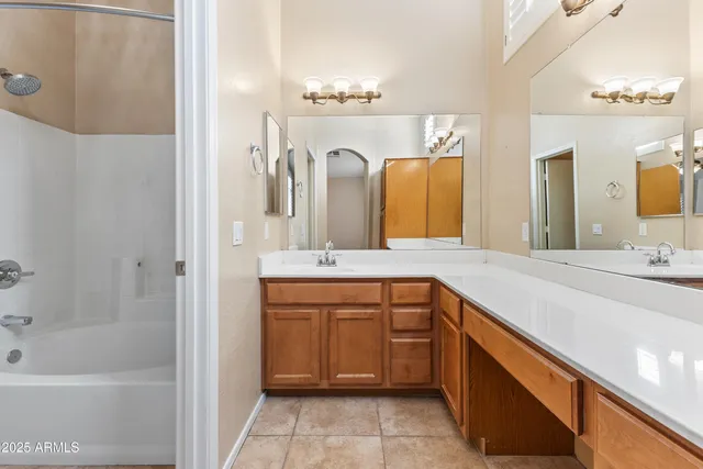 $400,000 | 18250 North 32nd Street, Unit 1015, Phoenix, AZ 85032