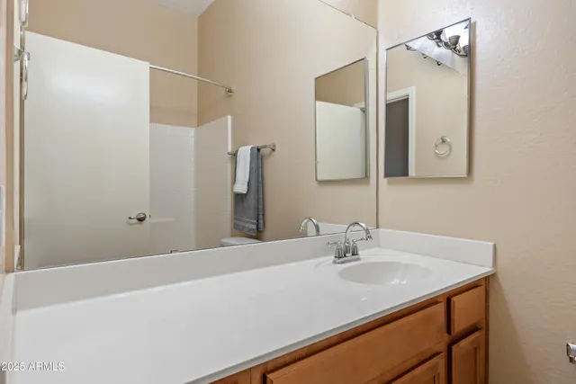 $400,000 | 18250 North 32nd Street, Unit 1015, Phoenix, AZ 85032