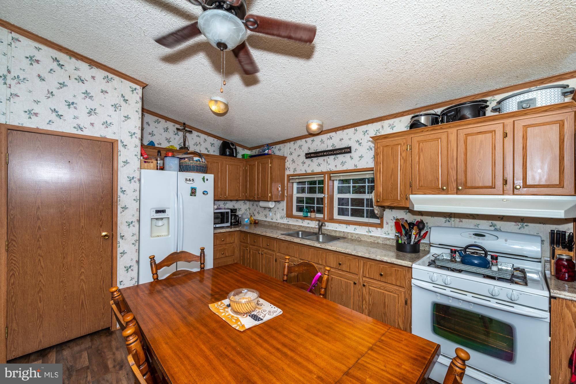 1623 Habecker Road Columbia, PA 17512 - Photo 8 of 25 Kitchen