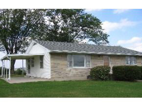 1765 North Hartstrait Road Bloomington, IN 47404 - Photo 3 of 9