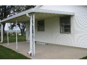 1765 North Hartstrait Road Bloomington, IN 47404 - Photo 4 of 9