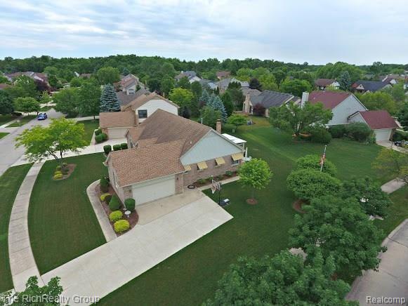 45167 Glengarry Road Canton, MI 48188 - Photo 5 of 39 Aerial view of garage