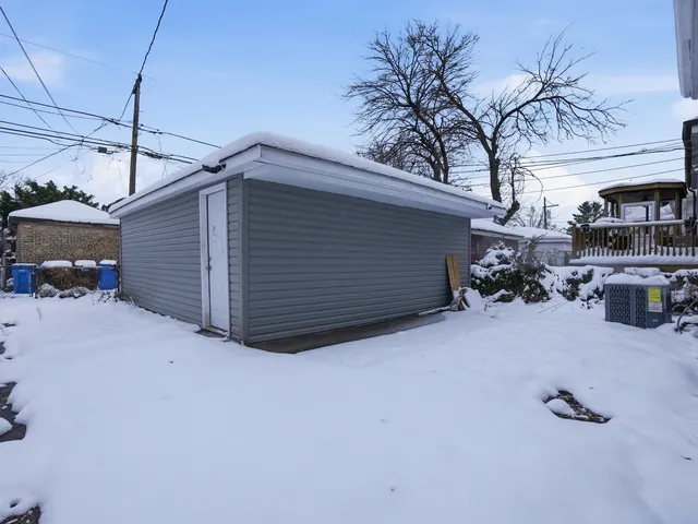 $399,990 | 8011 South Dante Avenue, Chicago, IL 60619