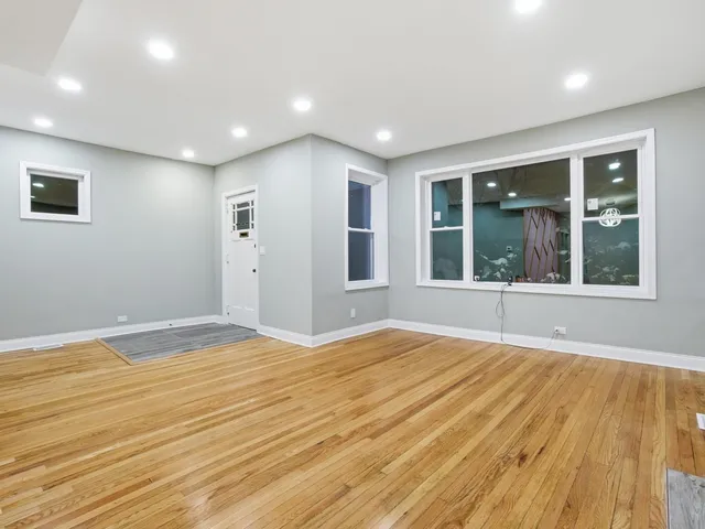 $399,990 | 8011 South Dante Avenue, Chicago, IL 60619